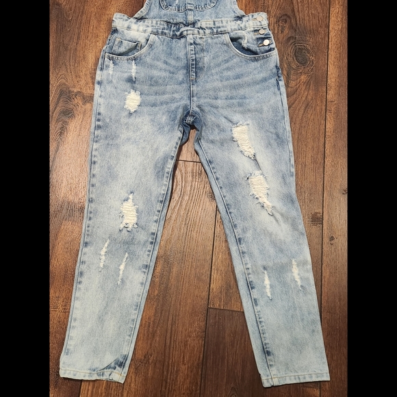 Distressed Denim Overalls - Picture 11 of 16